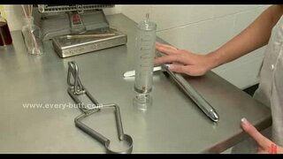 Zdravotná sestra s nenásytný zadok jej kohút